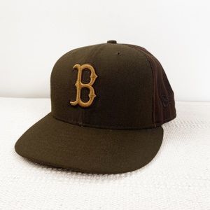 Boston Red Sox New Era Baseball embroidered Snapback Ball Cap Mens size 7 1/8